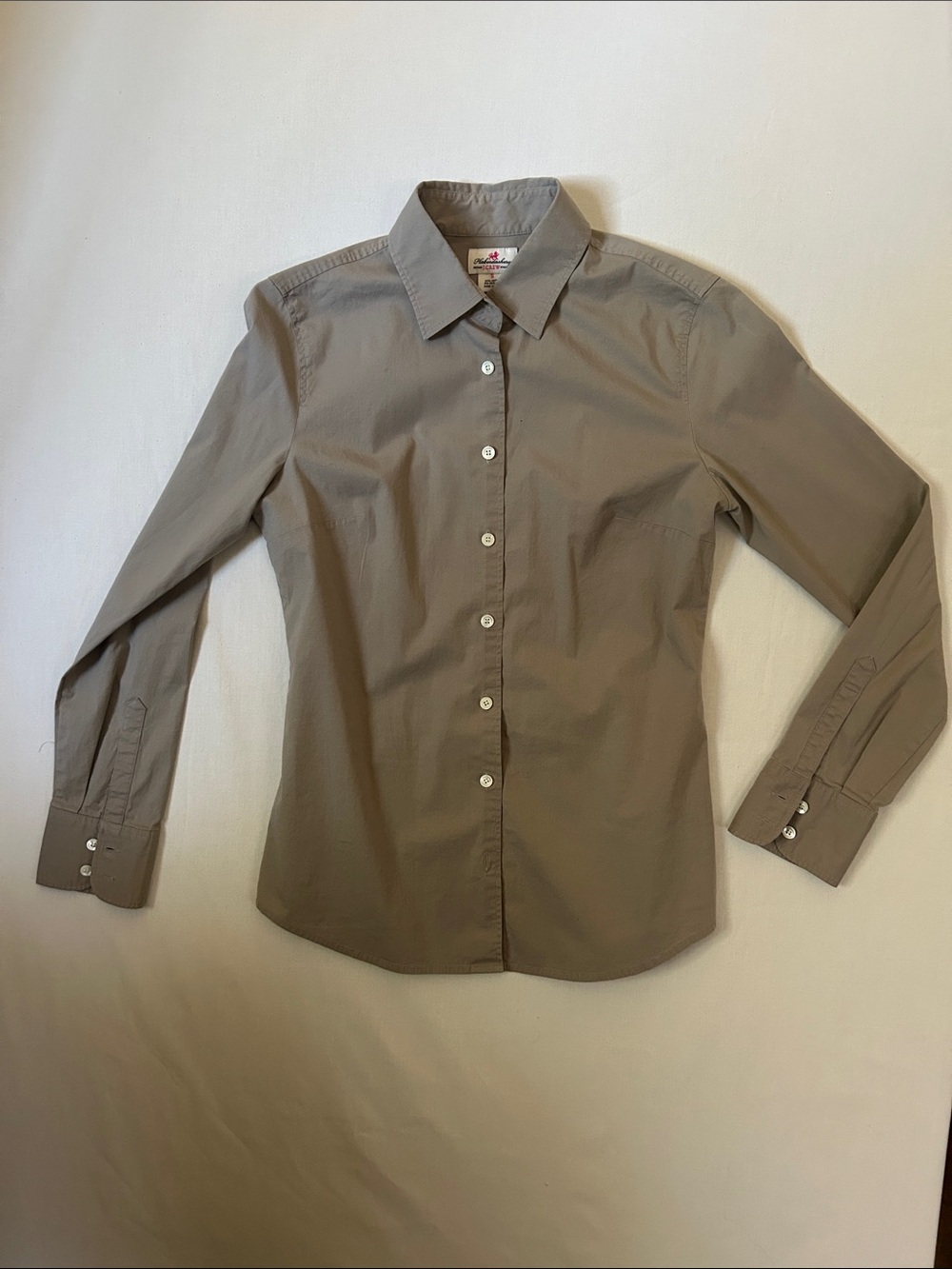 J.Crew Classic wWomen's Button-Up Shirt in Taupe 97%cotton